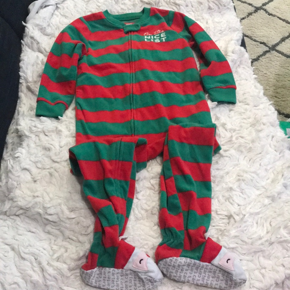 Santa Pajamas 🎅🏼